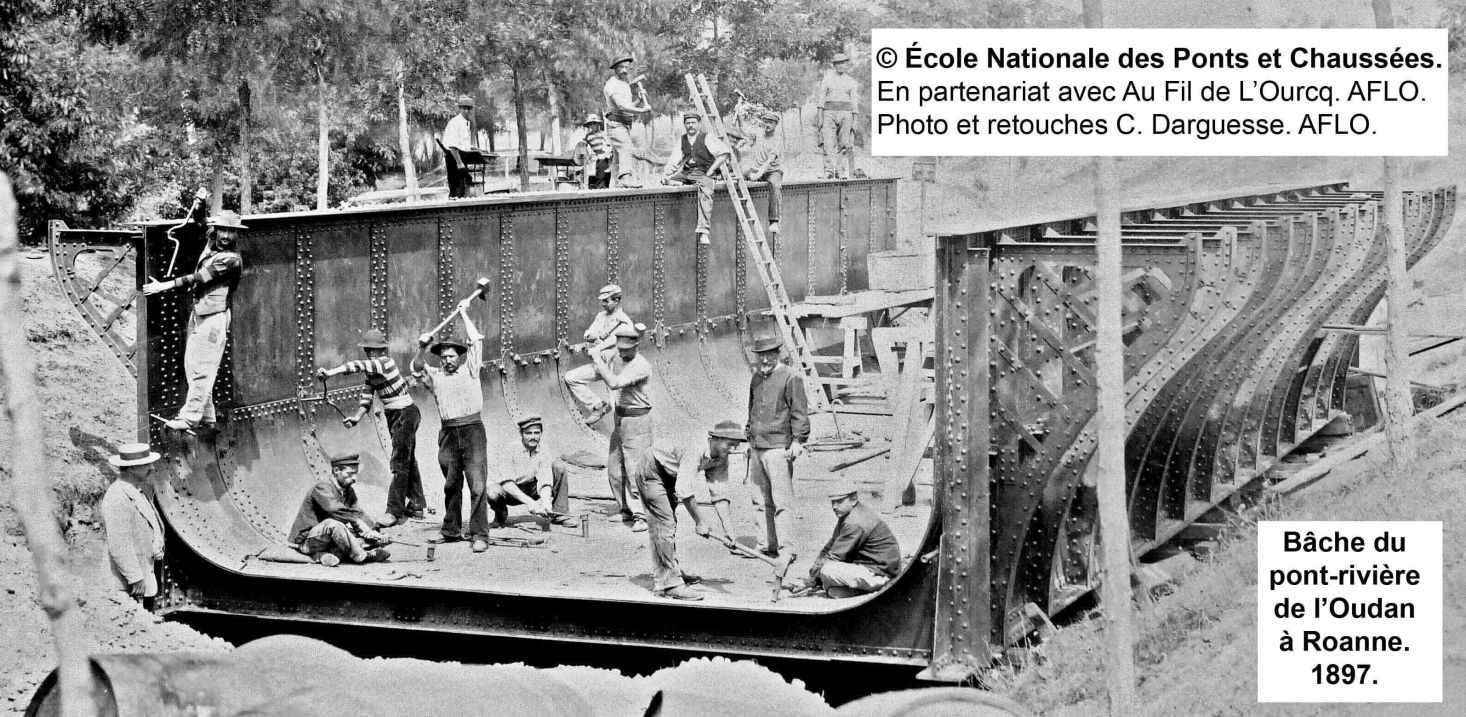 Bâche du pont-rivière de l'Oudan à Roanne Document ENPC Photo et retouches Christian DARGUESSE / AFLO
